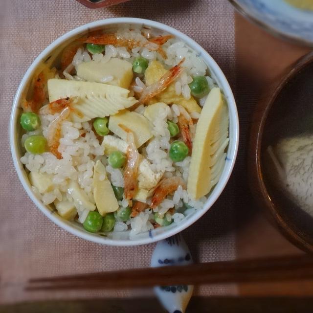 筍とえんどう豆の春の炊き込みごはん