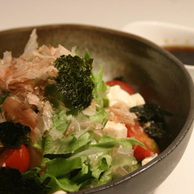 定番豆腐サラダと、柚子ポン酢ヘルシードレッシング