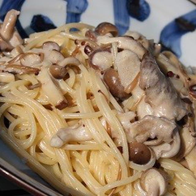 3月25日　　茸の クリームパスタ