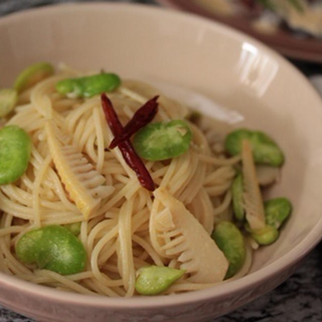 ■筍とそらまめのパスタ