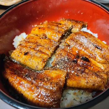 今夜はうなぎ♡
