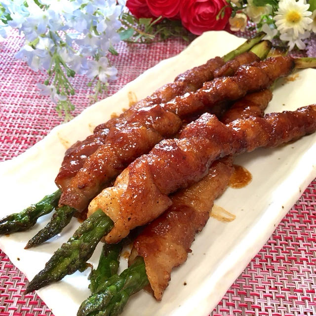 アスパラ豚肉巻き、サバ焼き梅オクラおろし和え