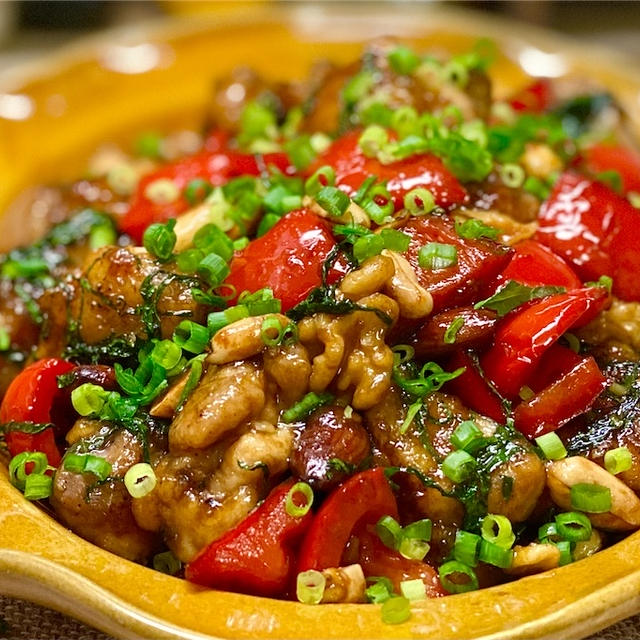 【レシピ】鶏肉とパプリカの中華風ナッツ炒め