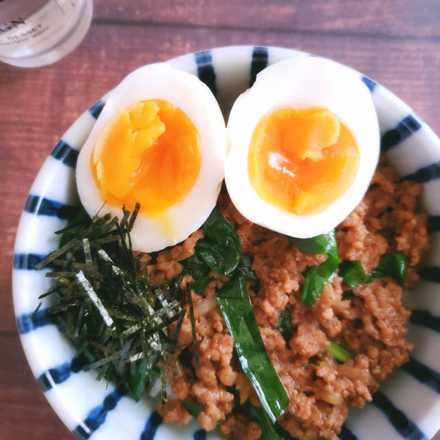 レンジde１回！スタミナ肉みそ丼