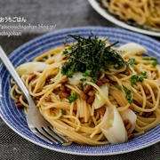 【包丁不要】夏休みにレンチンパスタ！隠し味が決め手！柚子胡椒香る納豆パスタとウインナーキャベツパスタ２種