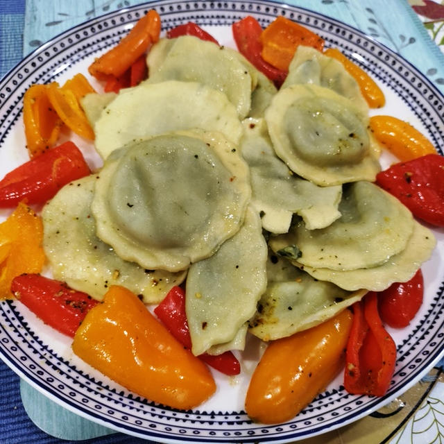 やっとできた新年会 ～ スパークリングワインで乾杯