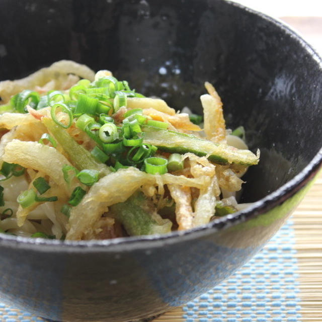           【連載】ナスラックキッチン『春野菜と紅ショウガのかき揚げうどん』      