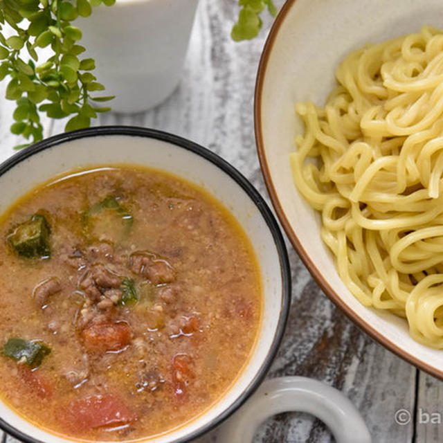 レーズン入り肉味噌つけ麺｜カリフォルニアレーズンを使った初夏の爽やか麺料理レシピ