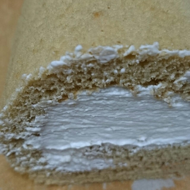 黒糖ロールケーキ
