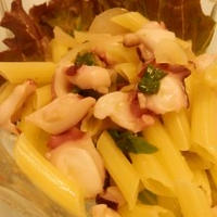 タコとセロリのサラダパスタ♪