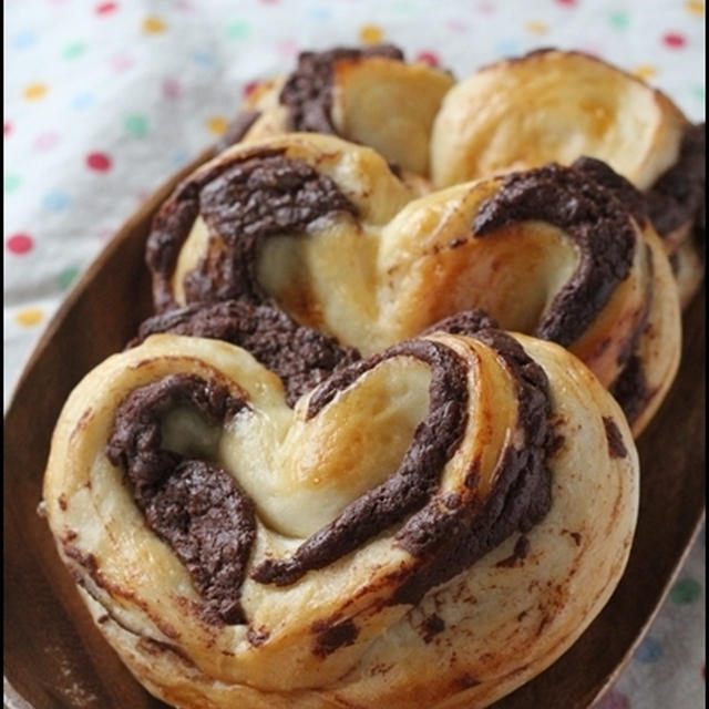 チョコチーズのハートロール♪