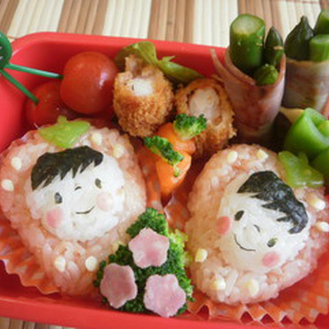 いちごちゃんおにぎり