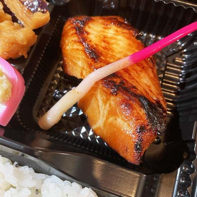かれいの照り焼き弁当 〜noboru 魚武商店〜