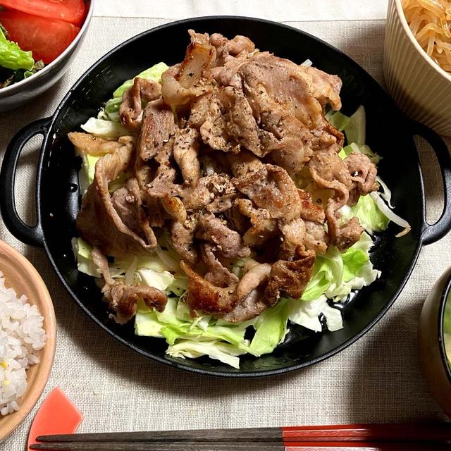 豚こまキャベツマウンテン