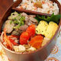 牛肉と茄子の胡麻だれ炒めと混ぜ込みわかめ玉子焼きのお弁当