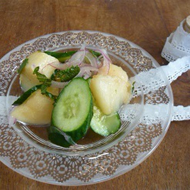 きゅうりと桃のサラダ　レシピ