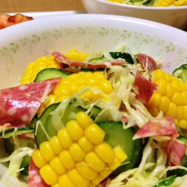 トウモロコシを板状にしてサラダ＆もやしの白菜キムチ炒め♪