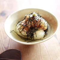 みそ焼きおにぎりの鯛茶漬け