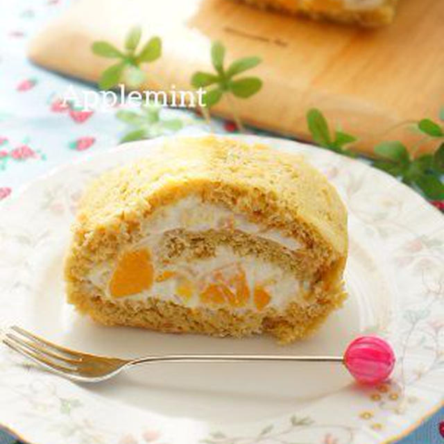 レモンティー風味のロールケーキ