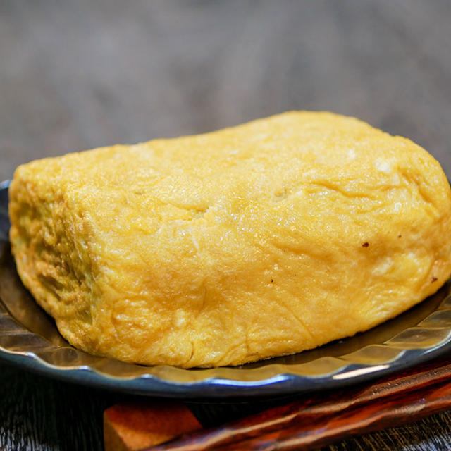 あのちっちゃ卵焼き鍋で「厚焼き玉子」&「メシ通さんアップ　今回はフライパン一つで」