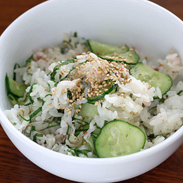 定番の「夏向き混ぜご飯」はじめました