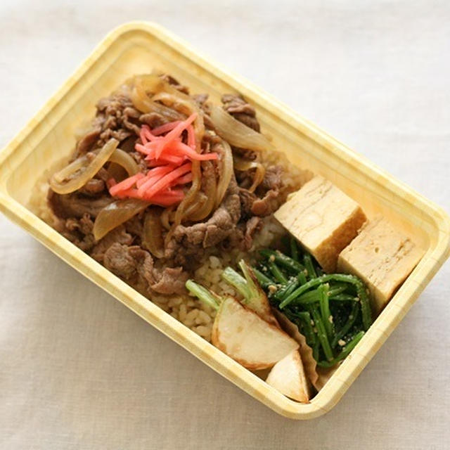 完コピ?!牛丼と、ハーゲンダッツ紫いも。