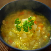 風邪のひきかけに～根菜とハムのぽかぽかパスタスープ～Veggie & Ham Soup