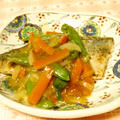 サバの唐揚げ風ソテー　野菜の餡かけ