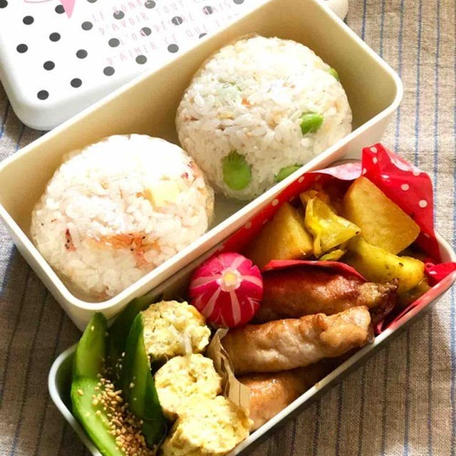 【 JK1人分のお弁当✳︎おにぎり弁当 】