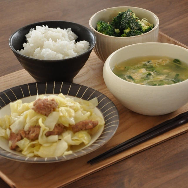 ひき肉の旨みを逃がさずお肉感もある！ジューシーそぼろ炒め献立。