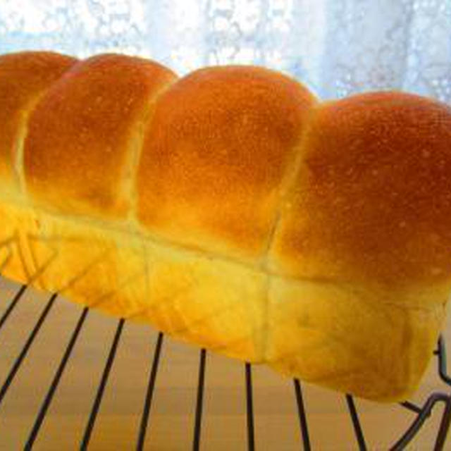 全粒粉食ﾊﾟﾝでﾀﾏｺﾞｻﾝﾄﾞ♪全粒粉あんぱん・全粒粉ｼﾅﾓﾝﾚｰｽﾞﾝ♪