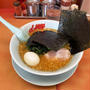 特製味噌ラーメンを背脂変更多めで啜る 〜ほうれん草・海苔5枚・アプリクーポン味付け玉子・山岡家〜