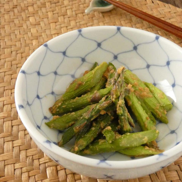 材料4つ！「焼きアスパラの味噌ダレ和え」