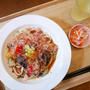 サントリー本気野菜とろとろ炒めなす6個めのぶっかけうどん、昨日の昼ごはん