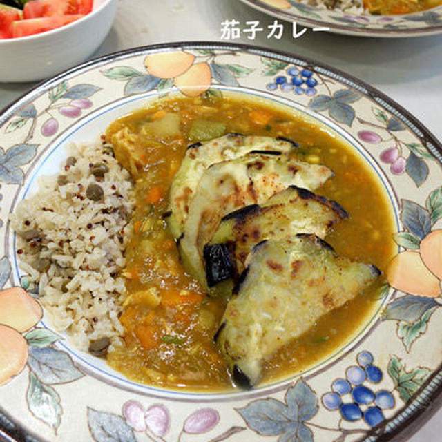 茄子カレー/　待ってる仔