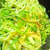 浅漬けの素で作る、旨塩焼きそば