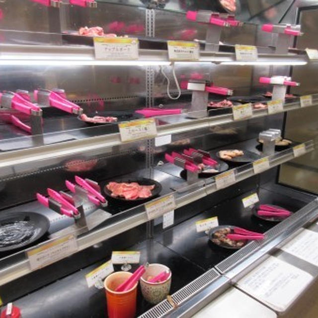 すたみな太郎NEXT　/　綺麗な店内で、お寿司もお肉も食べ放題＆焼き放題ランチ☆