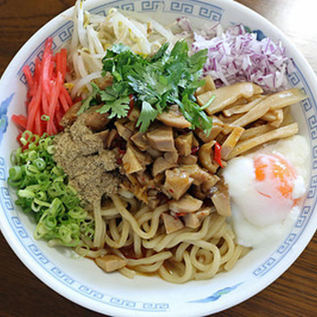 貰い物の生パクチーを堪能