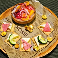 クラッカー＆チーズで赤ワイン♪