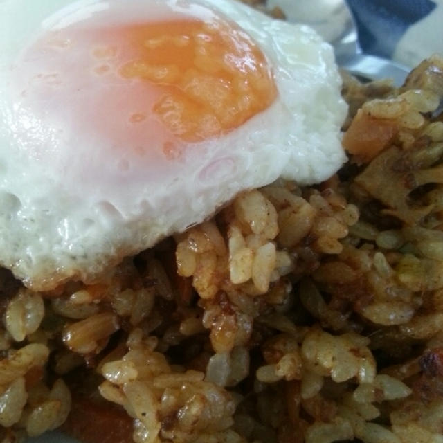 まぜるだけ～カレーチャーハン