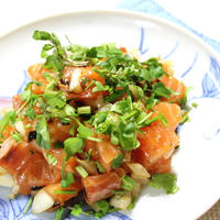 胡麻油でサーモンの海苔和え