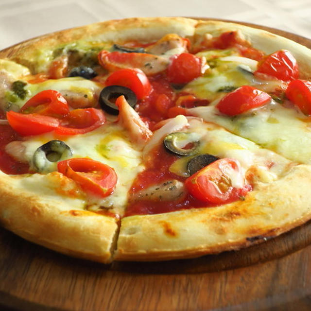 ナポリ風ピザ３種　～絶品の冷凍ピザクラストを使う