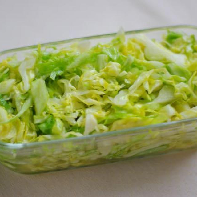 ＜連載＞止まらないおいしさ！「塩キャベツ」の作り置き　と今週の朝ごはん