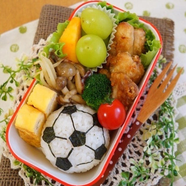 サッカーボールのお弁当と サッカー大会 By ピヨママさん レシピブログ 料理ブログのレシピ満載