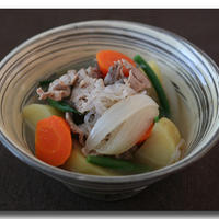 白だしと塩麹で 肉じゃが