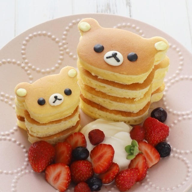 リラックマのいちごパンケーキタワー＊キャラごはん by momoさん