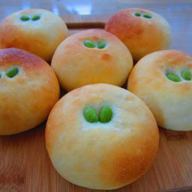 新鮮枝豆でずんだあんぱ～ん（＾０＾）新鮮お野菜でﾀﾏｺﾞｻﾝﾄﾞ♪ｶﾎﾞﾁｬﾌﾟﾘﾝ♪