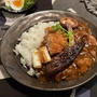 メンチカツと焼き野菜のカレーライスの夜ごはんと楽天マラソンラストスパート