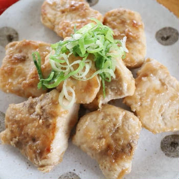 食費節約効果抜群！鶏むね肉がしっとりやわらかな「鶏肉のぽん酢炒め」レシピ