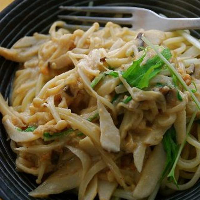 どっさりきのこのクリームパスタ